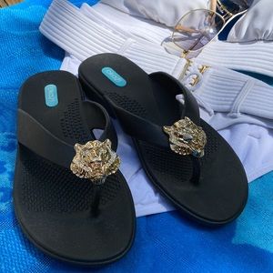 NWOT embellished Black & gold lion oka b sandals
